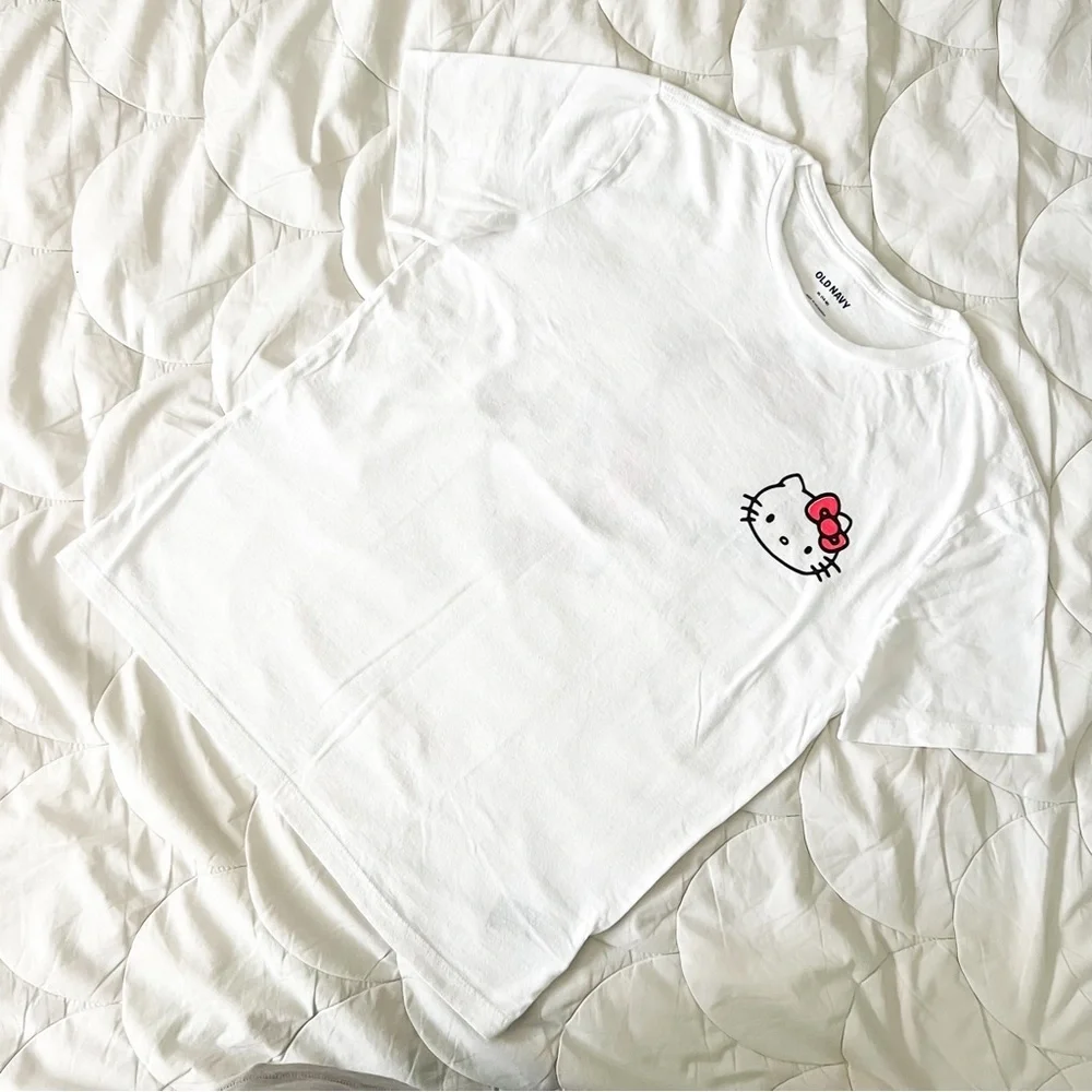 Old Navy Girls Hello Kitty Skateboard T-Shirt, Size XL (14-16)